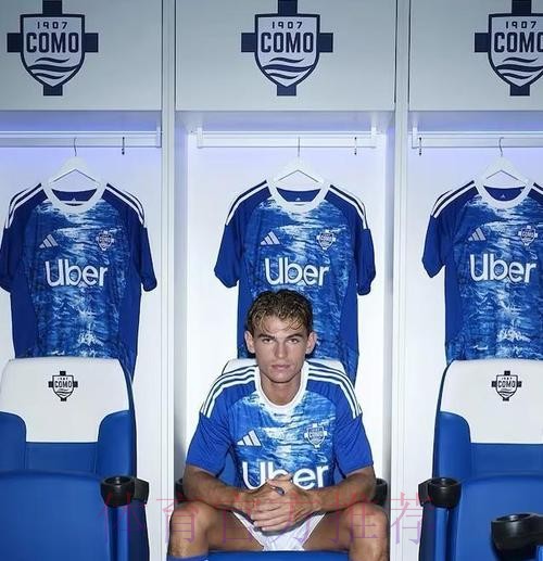 记者:皇马将回购尼科-帕斯 让他随队参加世俱杯 记者:皇马将回购尼科-帕斯 让他随队参加世俱杯